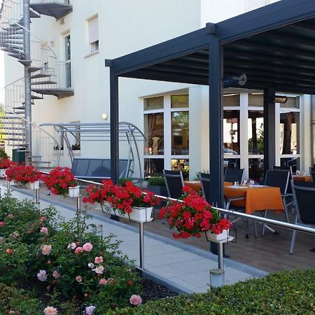 Hotel-Restaurant Gulliver Bascharage Exterior photo
