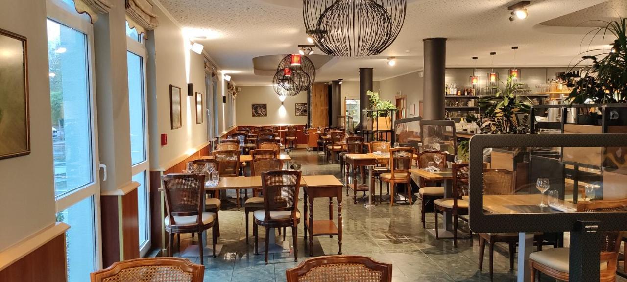 Hotel-Restaurant Gulliver Bascharage Exterior photo